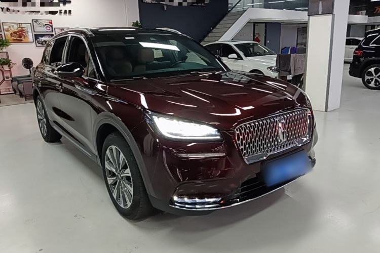 Used Lincoln Corsair 2022 2.0T Two-Wheel Drive Luxury Edition Front Right 45 Deg