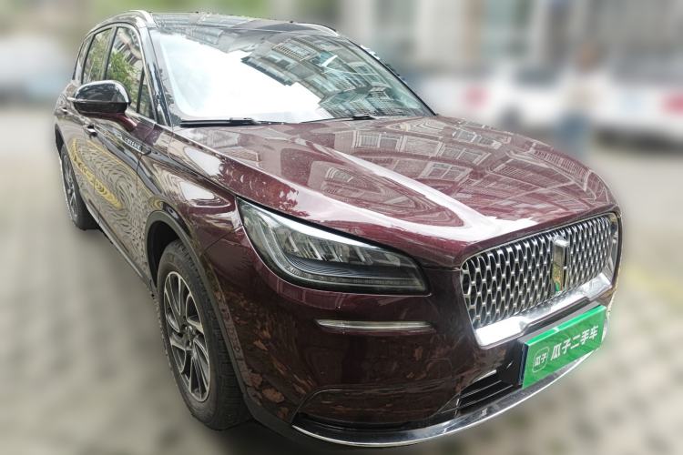 Used Lincoln Corsair 2022 2.0T Two-Wheel Drive Deluxe Edition Front Right 45 Deg