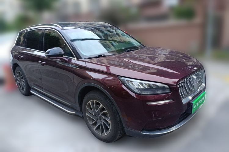 Used Lincoln Corsair 2022 2.0T Two-Wheel Drive Deluxe Edition Front Right 45 Deg