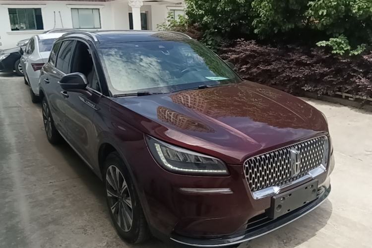 Used Lincoln Corsair 2022 2.0T Two-Wheel Drive Luxury Edition Front Right 45 Deg