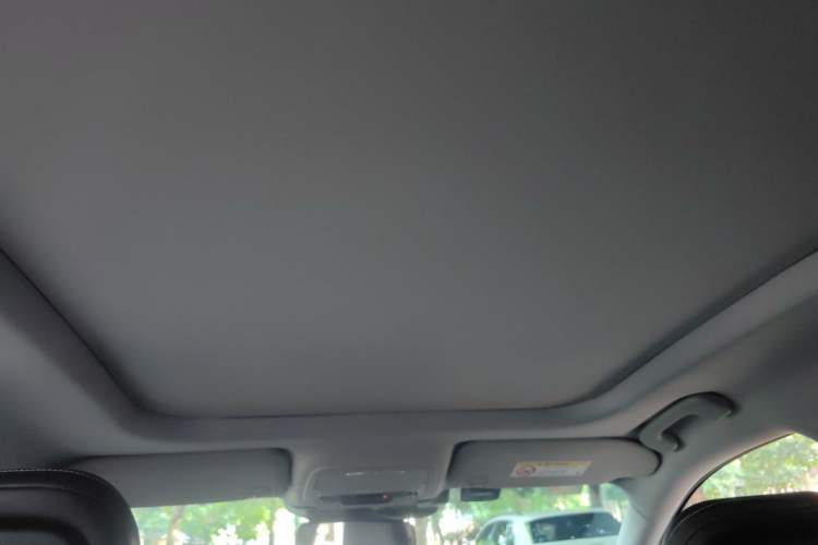 Used Lincoln Corsair 2022 2.0T Two-Wheel Drive Luxury Edition Headliner