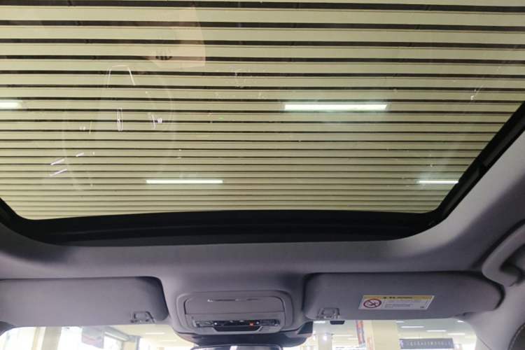 Used Lincoln Corsair 2022 2.0T Two-Wheel Drive Deluxe Edition Headliner