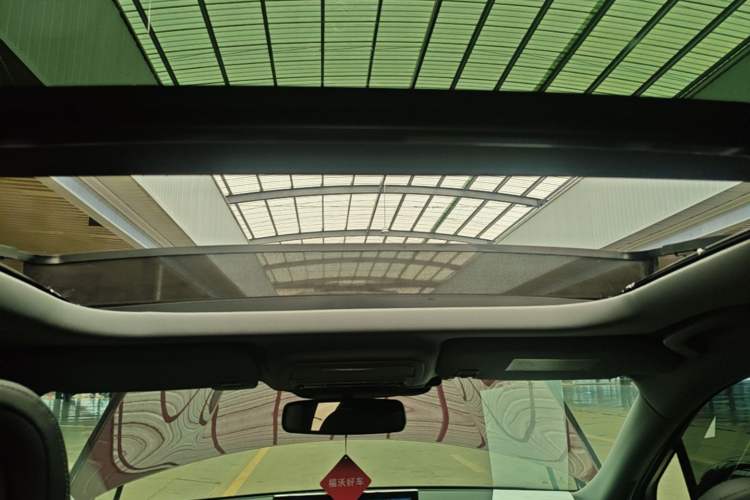 Used Lincoln Corsair 2022 2.0T Two-Wheel Drive Deluxe Edition Headliner