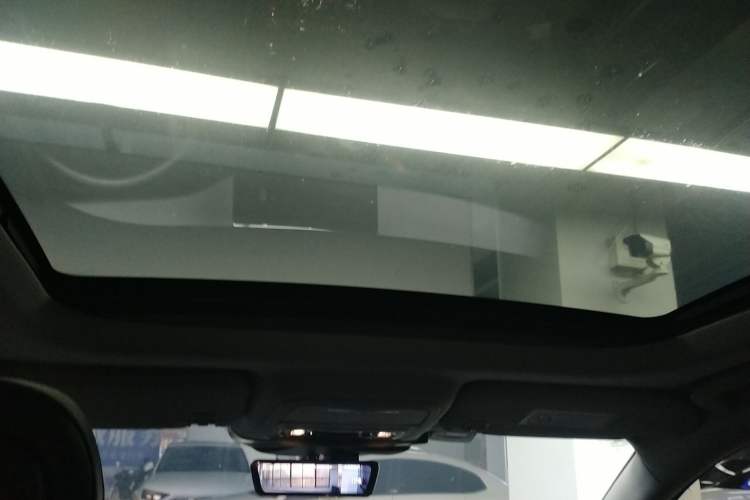 Used Lincoln Corsair 2022 2.0T Four-Wheel Drive Prestige Edition Headliner