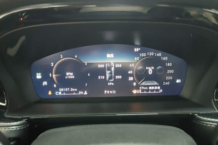 Used Lincoln Corsair 2022 2.0T Two-Wheel Drive Luxury Edition Instrument Cluster