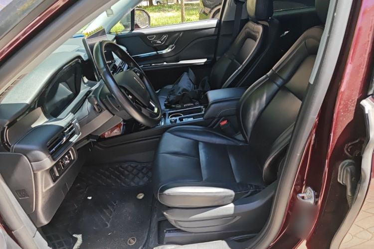 Used Lincoln Corsair 2022 2.0T Two-Wheel Drive Deluxe Edition Left Front Seat