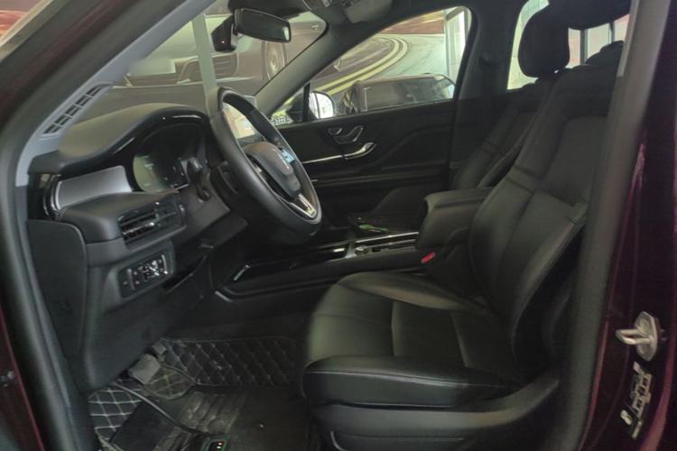 Used Lincoln Corsair 2022 2.0T Two-Wheel Drive Luxury Edition Left Front Seat