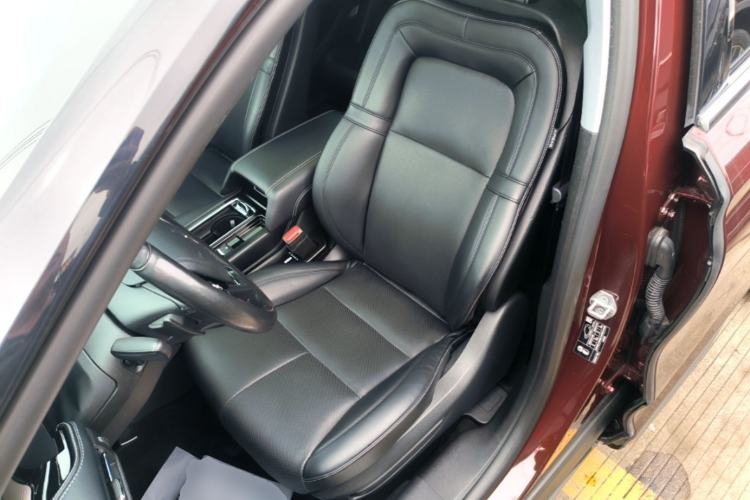 Used Lincoln Corsair 2022 2.0T Two-Wheel Drive Deluxe Edition Left Front Seat