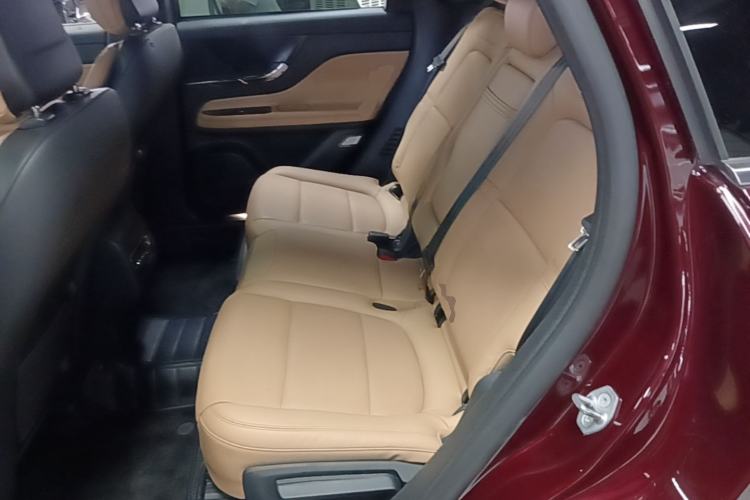 Used Lincoln Corsair 2022 2.0T Two-Wheel Drive Luxury Edition Left Rear Seat