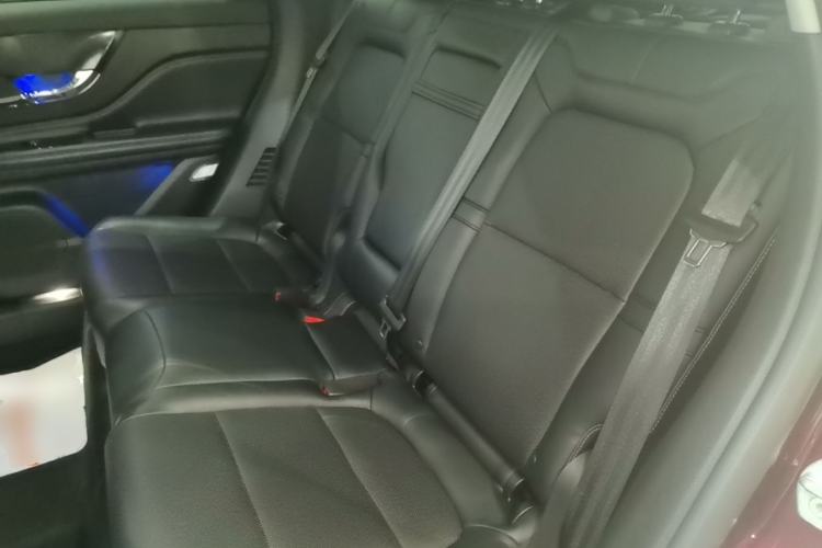 Used Lincoln Corsair 2022 2.0T Two-Wheel Drive Deluxe Edition Left Rear Seat