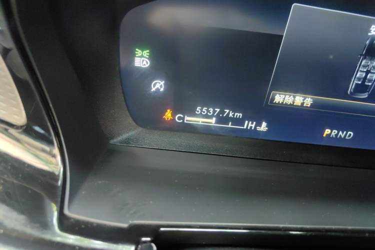 Used Lincoln Corsair 2022 2.0T Two-Wheel Drive Luxury Edition Odometer Close Up