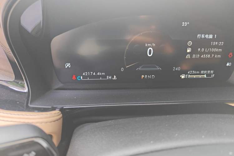 Used Lincoln Corsair 2022 2.0T Two-Wheel Drive Luxury Edition Odometer Close Up