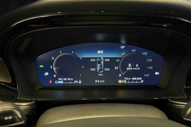 Used Lincoln Corsair 2022 2.0T Two-Wheel Drive Deluxe Edition Odometer Close Up