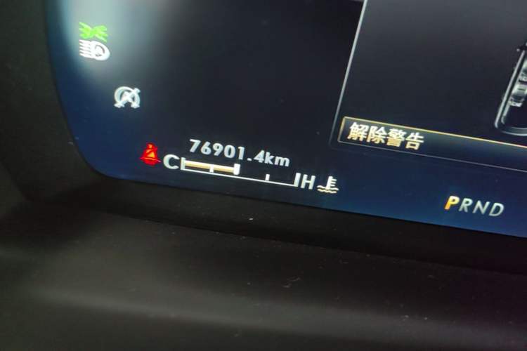 Used Lincoln Corsair 2022 2.0T Two-Wheel Drive Luxury Edition Odometer Close Up