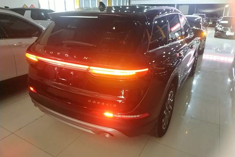 Used Lincoln Corsair 2022 2.0T Two-Wheel Drive Deluxe Edition Rear Right 45 Deg