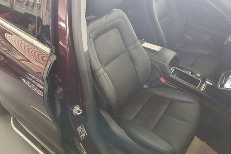Used Lincoln Corsair 2022 2.0T Two-Wheel Drive Deluxe Edition Right Front Seat
