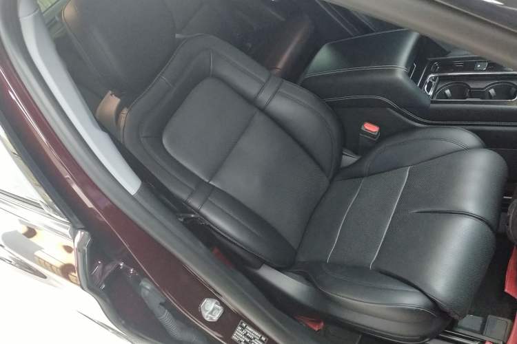 Used Lincoln Corsair 2022 2.0T Four-Wheel Drive Prestige Edition Right Front Seat