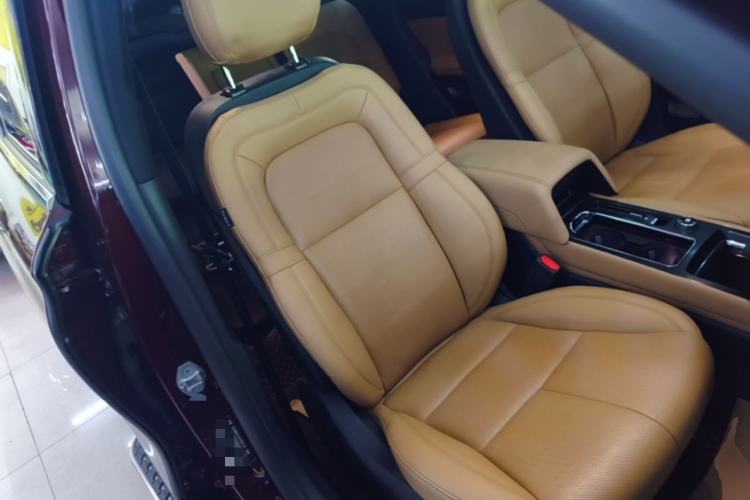 Used Lincoln Corsair 2022 2.0T Two-Wheel Drive Luxury Edition Right Front Seat