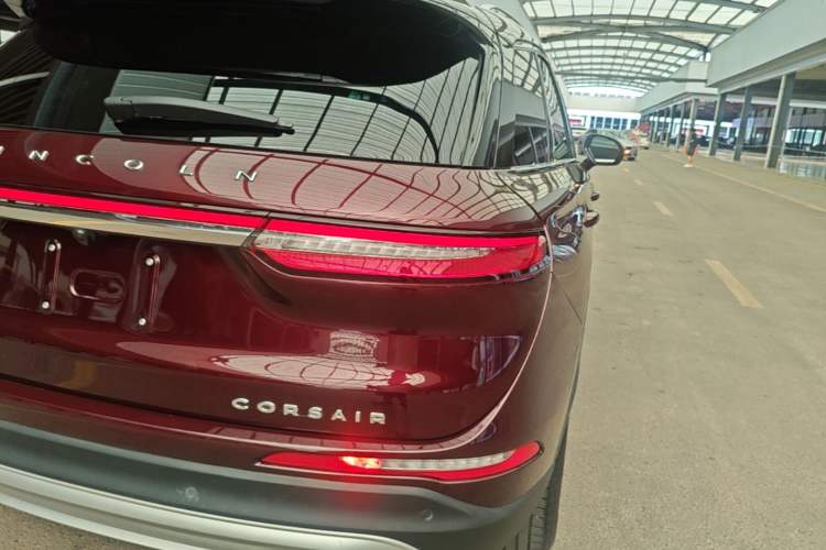 Used Lincoln Corsair 2022 2.0T Two-Wheel Drive Deluxe Edition Right Rear Taillight