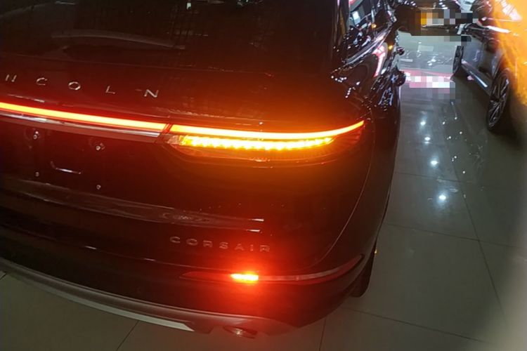 Used Lincoln Corsair 2022 2.0T Two-Wheel Drive Deluxe Edition Right Rear Taillight