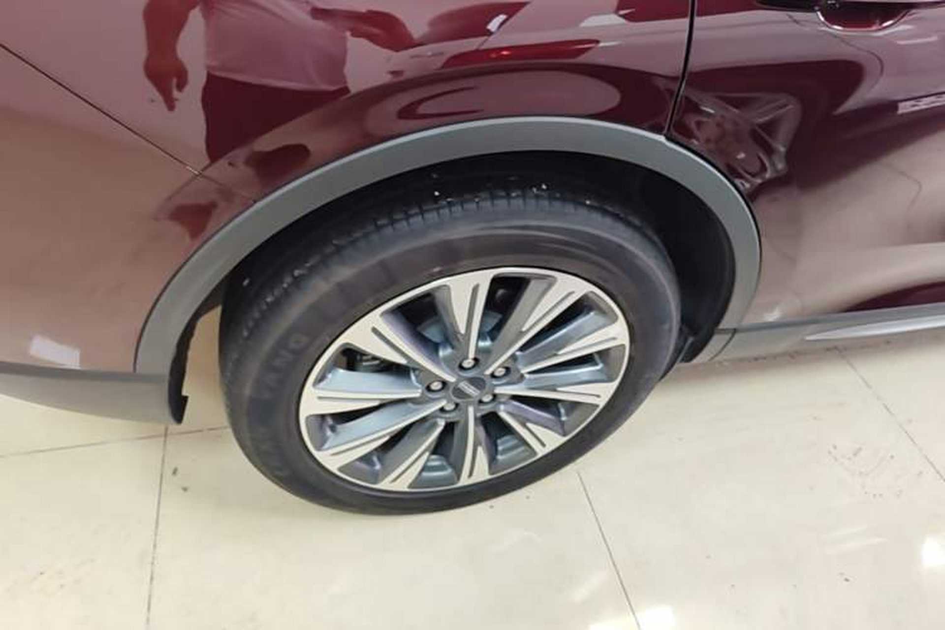 Used Lincoln Corsair 2022 2.0T Two-Wheel Drive Luxury Edition Right Rear Wheel Hub