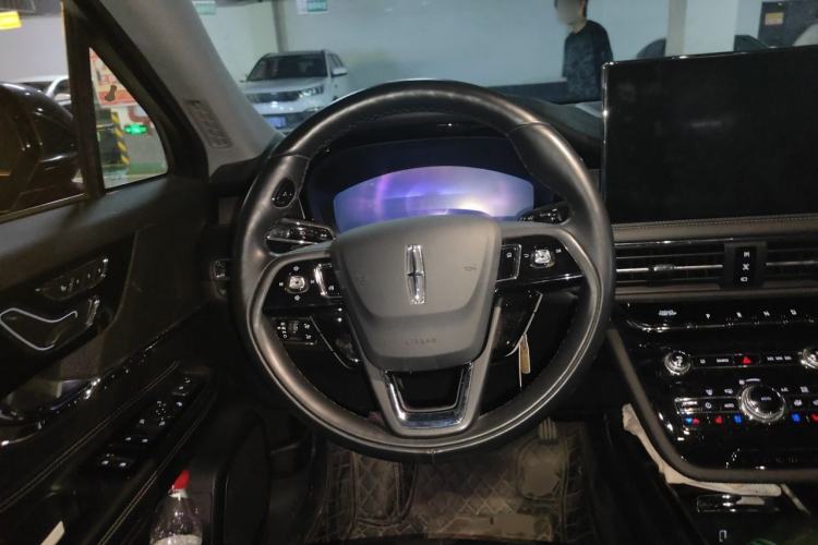 Used Lincoln Corsair 2022 2.0T Two-Wheel Drive Luxury Edition Steering Wheel