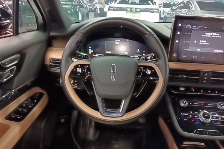 Used Lincoln Corsair 2022 2.0T Two-Wheel Drive Luxury Edition Steering Wheel