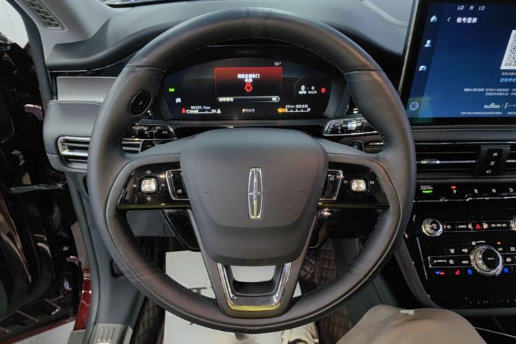 Used Lincoln Corsair 2022 2.0T Two-Wheel Drive Deluxe Edition Steering Wheel