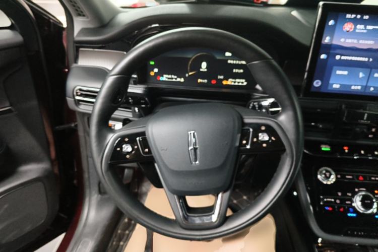 Used Lincoln Corsair 2022 2.0T Two-Wheel Drive Deluxe Edition Steering Wheel