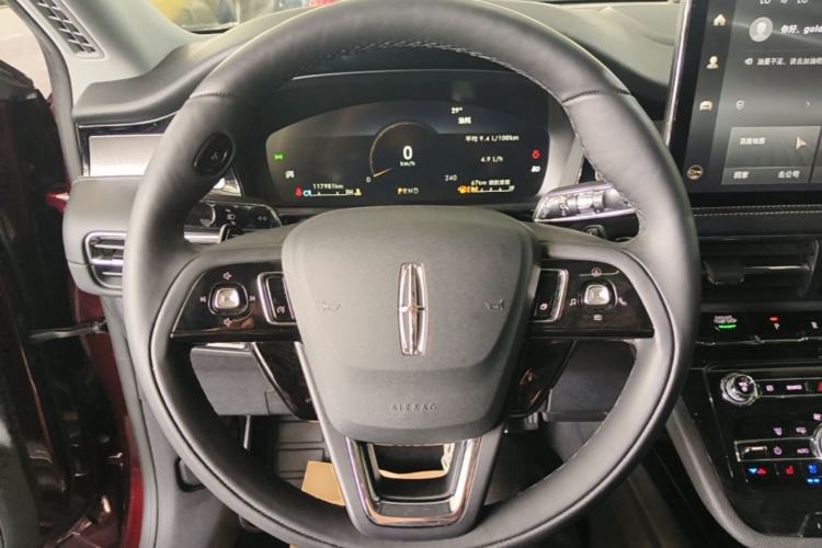 Used Lincoln Corsair 2022 2.0T Two-Wheel Drive Deluxe Edition Steering Wheel