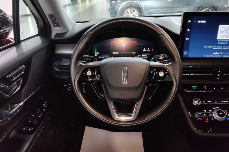Used Lincoln Corsair 2022 2.0T Two-Wheel Drive Luxury Edition Steering Wheel