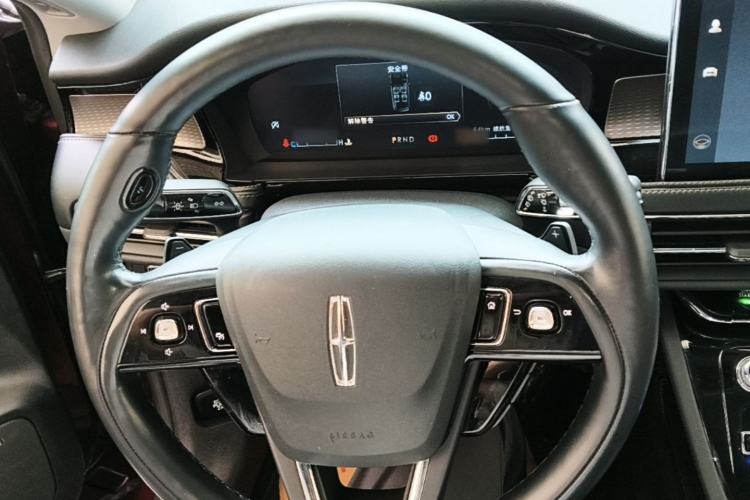 Used Lincoln Corsair 2022 2.0T Four-Wheel Drive Prestige Edition Steering Wheel