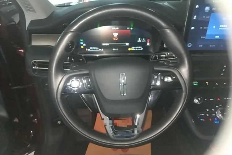 Used Lincoln Corsair 2022 2.0T Two-Wheel Drive Deluxe Edition Steering Wheel
