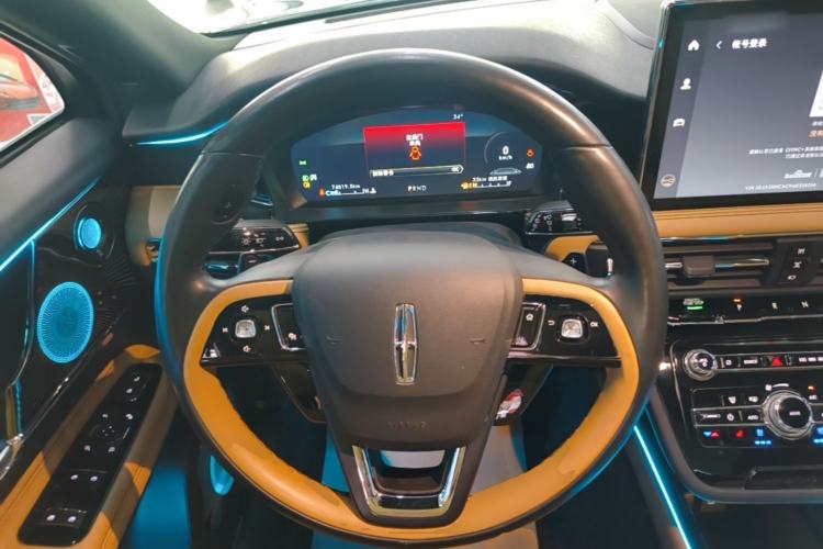 Used Lincoln Corsair 2022 2.0T Two-Wheel Drive Luxury Edition Steering Wheel