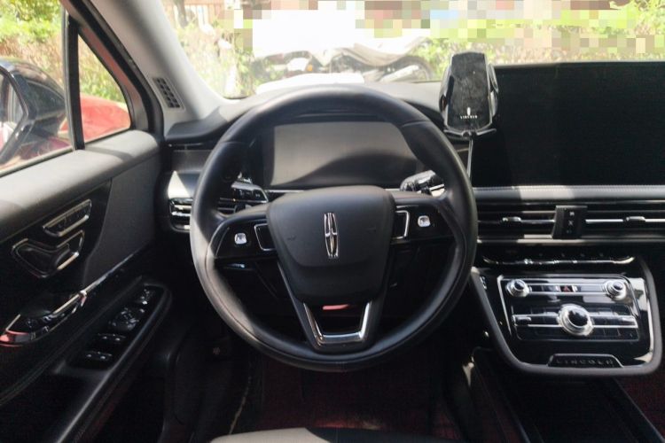 Used Lincoln Corsair 2022 2.0T Two-Wheel Drive Deluxe Edition Steering Wheel