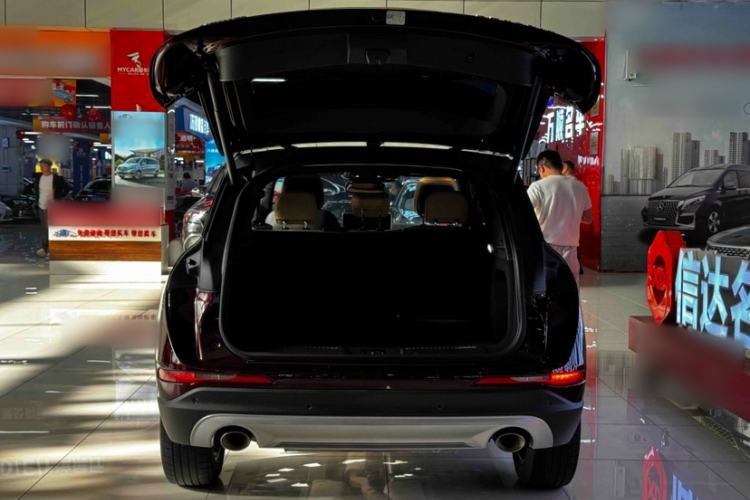 Used Lincoln Corsair 2022 2.0T Two-Wheel Drive Luxury Edition Trunk