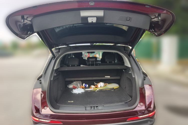 Used Lincoln Corsair 2022 2.0T Two-Wheel Drive Deluxe Edition Trunk