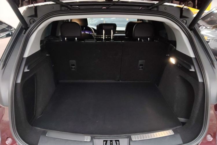 Used Lincoln Corsair 2022 2.0T Two-Wheel Drive Luxury Edition Trunk
