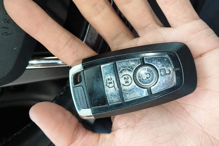 Used Lincoln Corsair 2022 2.0T Four-Wheel Drive Prestige Edition Vehicle Key