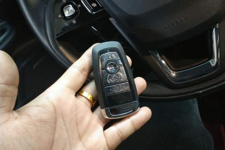 Used Lincoln Corsair 2022 2.0T Four-Wheel Drive Prestige Edition Vehicle Key