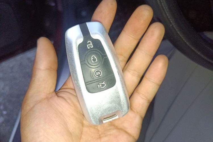 Used Lincoln Corsair 2022 2.0T Two-Wheel Drive Deluxe Edition Vehicle Key