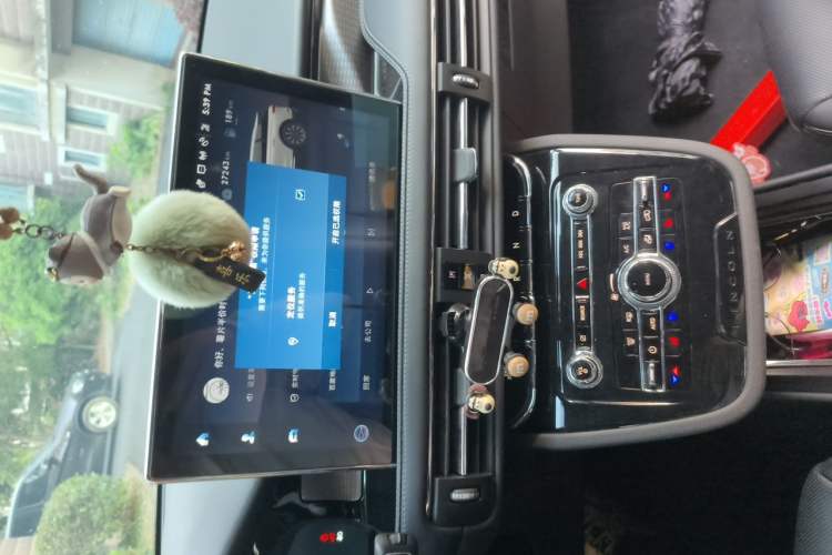 Used Lincoln Corsair 2022 2.0T Two-Wheel Drive Deluxe Edition Audio And AC Panel