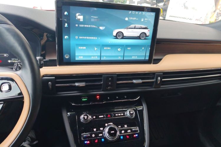 Used Lincoln Corsair 2022 2.0T Two-Wheel Drive Luxury Edition Audio And AC Panel
