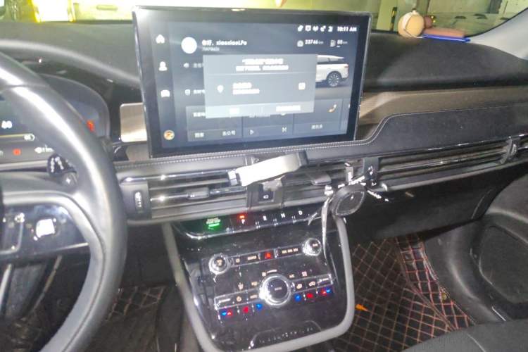 Used Lincoln Corsair 2022 2.0T Two-Wheel Drive Deluxe Edition Audio And AC Panel