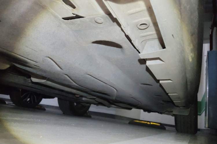 Used Lincoln Corsair 2022 Revised Version 2.0T Two-Wheel Drive Luxury Edition Chassis Front Left
