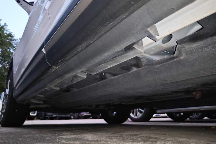 Used Lincoln Corsair 2022 Revised Version 2.0T Two-Wheel Drive Luxury Edition Chassis Rear Left