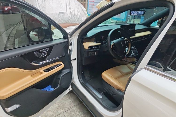 Used Lincoln Corsair 2022 2.0T Two-Wheel Drive Luxury Edition Driver Seat
