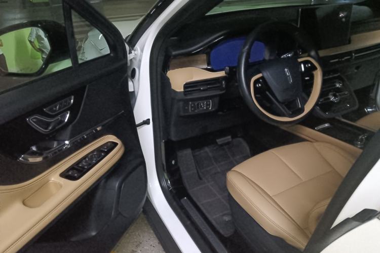 Used Lincoln Corsair 2022 2.0T Two-Wheel Drive Luxury Edition Driver Seat