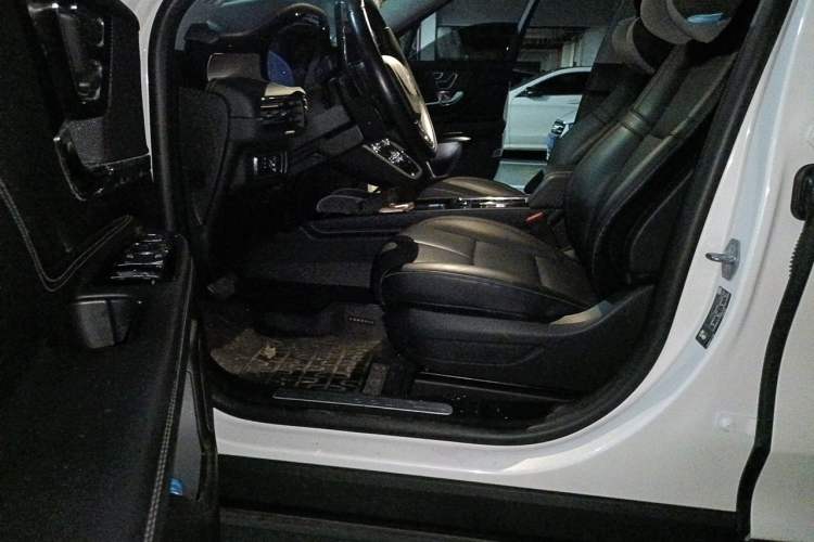 Used Lincoln Corsair 2022 2.0T Two-Wheel Drive Deluxe Edition Driver Seat