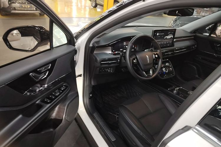 Used Lincoln Corsair 2022 Revised Version 2.0T Two-Wheel Drive Premium Edition Driver Seat